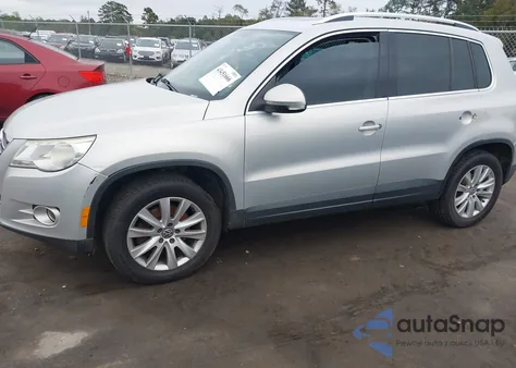 2010 Volkswagen Tiguan Se из США, поврежденный, VIN WVGBV7AX7AW510970